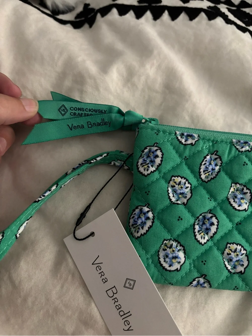 NWT-Vera Bradley Garden Green Leaf RFID Double Zip ID Wristlet/Wallet